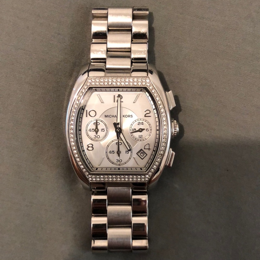 MK watch